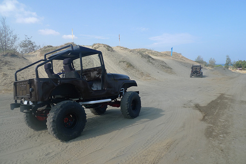 Paoay sand dunes photo